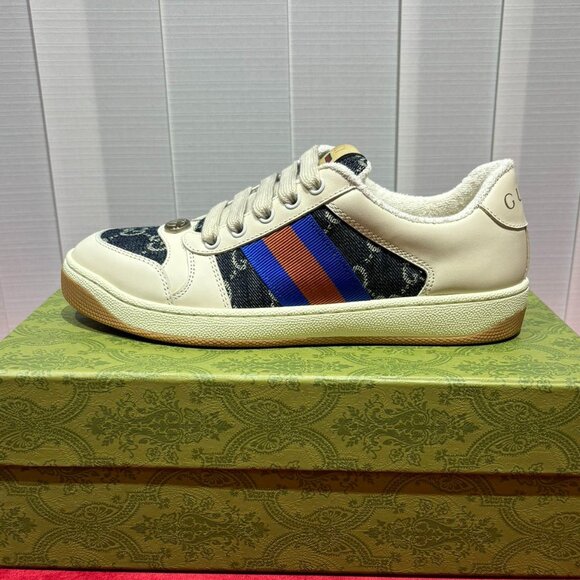 Stylish Cream Sneakers with Red and Blue Stripes - Picture 1 of 9